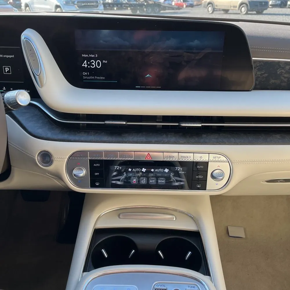 2023 Genesis G90 3.5T e-Supercharger
