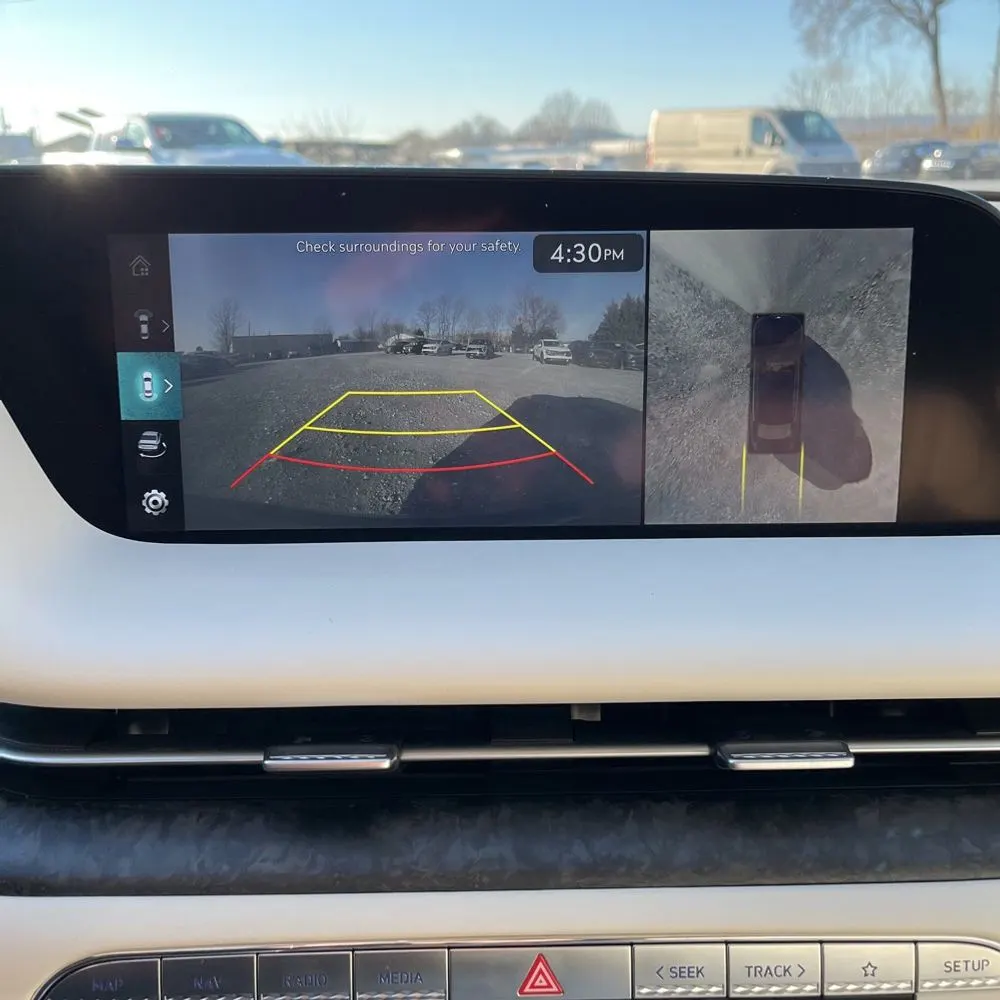 2023 Genesis G90 3.5T e-Supercharger