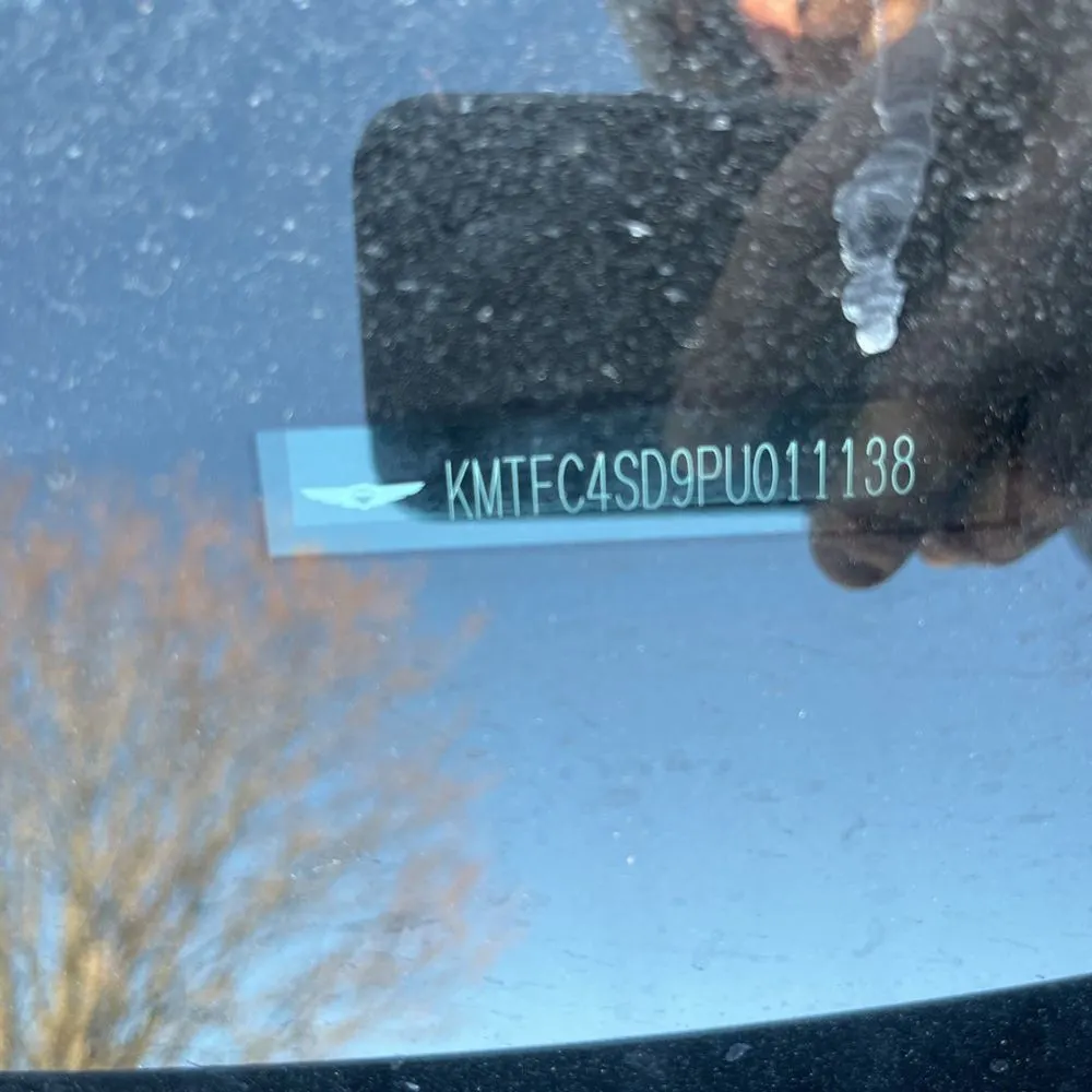 2023 Genesis G90 3.5T e-Supercharger