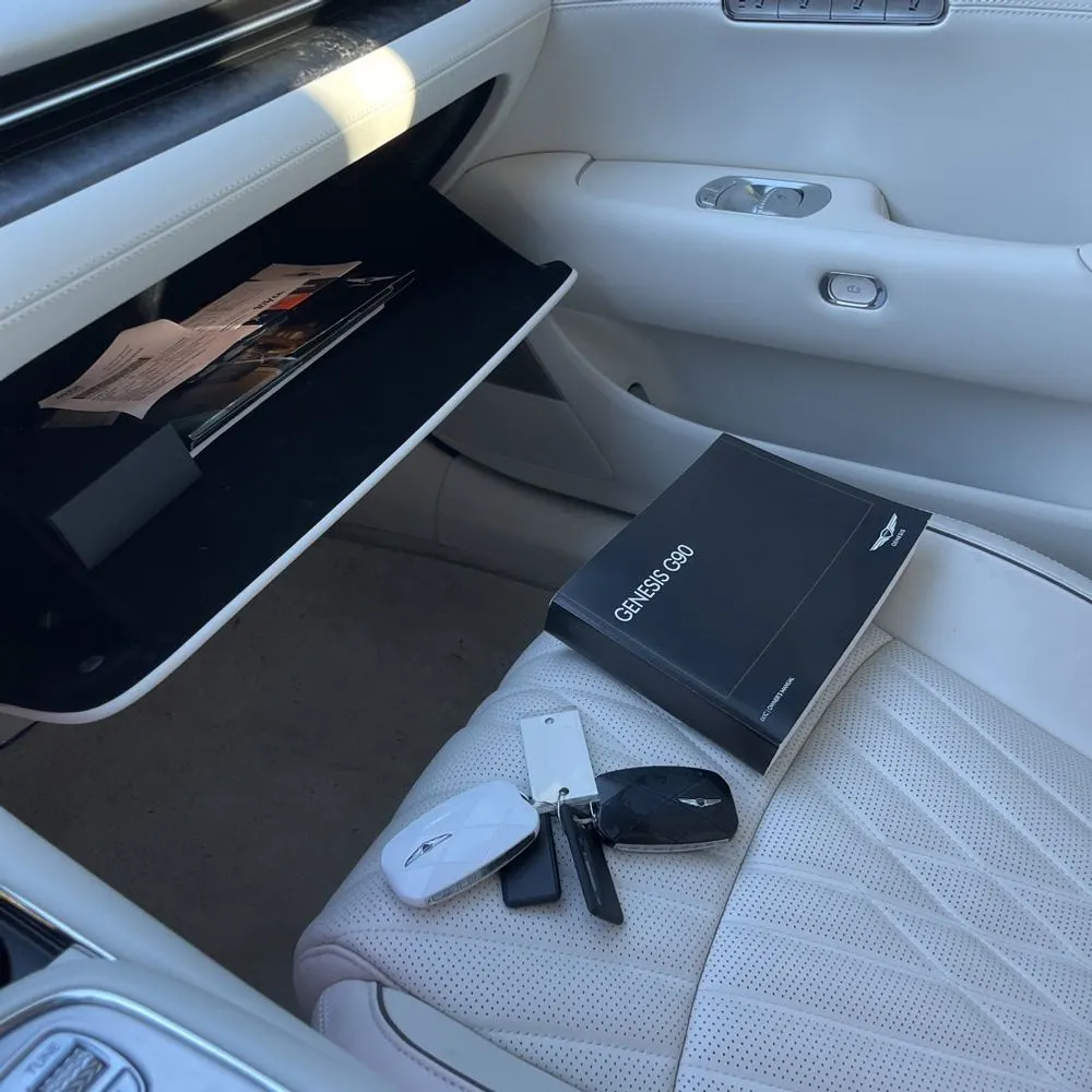 2023 Genesis G90 3.5T e-Supercharger