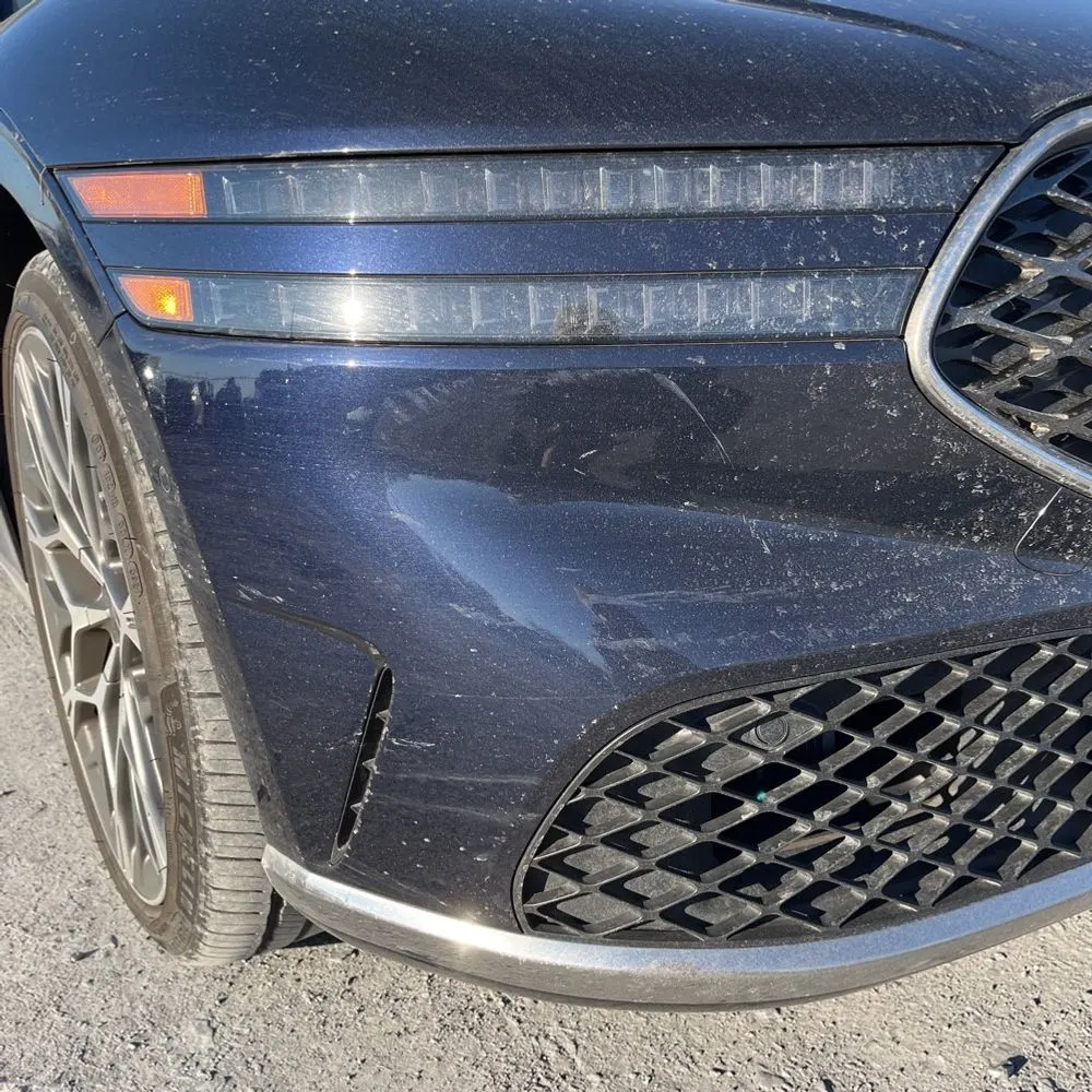 2023 Genesis G90 3.5T e-Supercharger