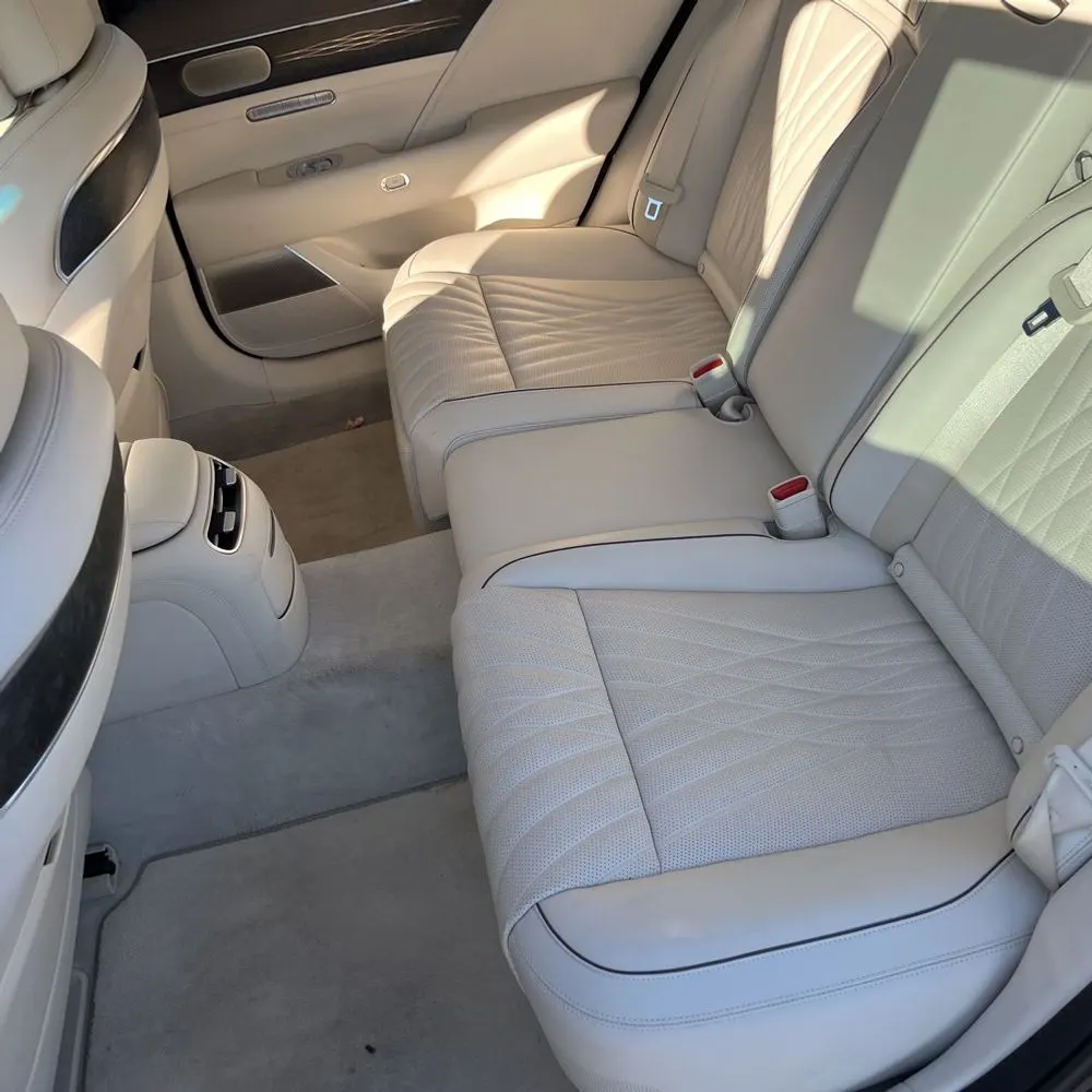 2023 Genesis G90 3.5T e-Supercharger