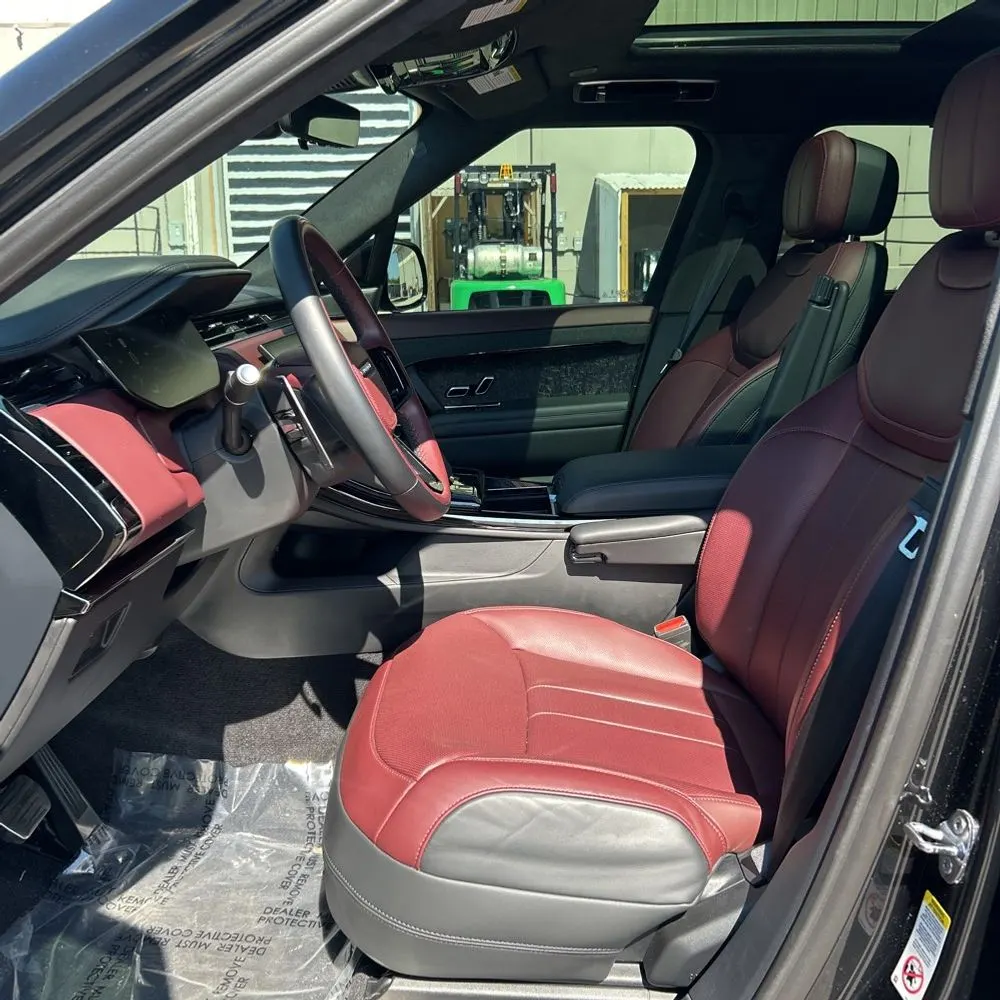 2025 Land Rover Range Rover Sport P530 Autobiography