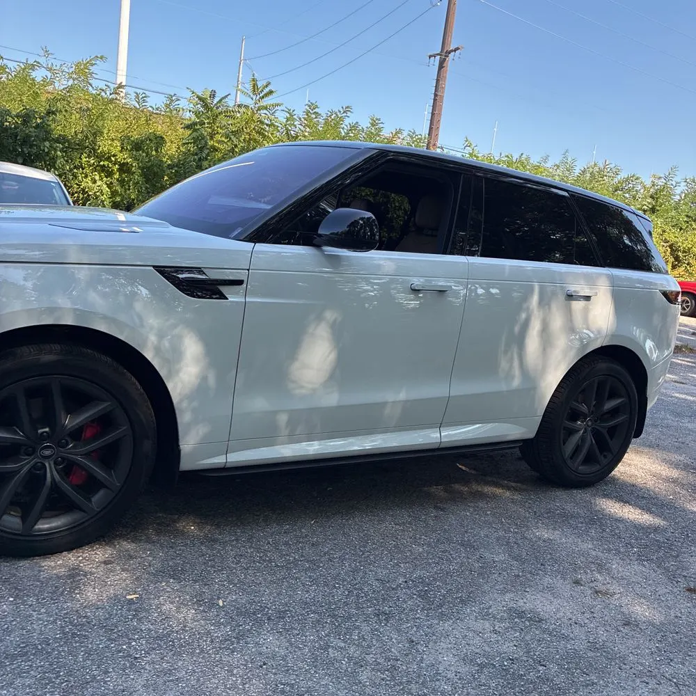 2023 Land Rover Range Rover Sport SE DYN