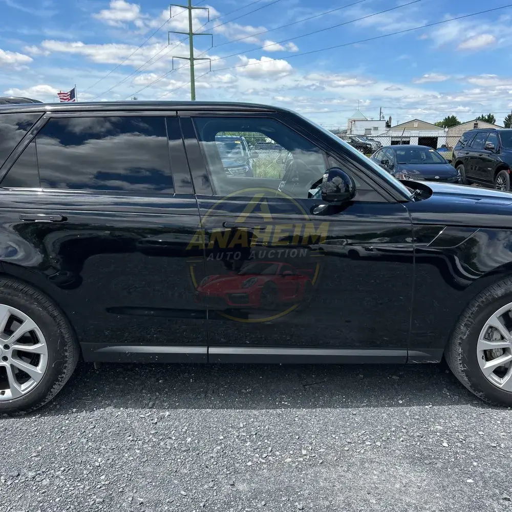 2025 Land Rover Range Rover Sport P360 SE