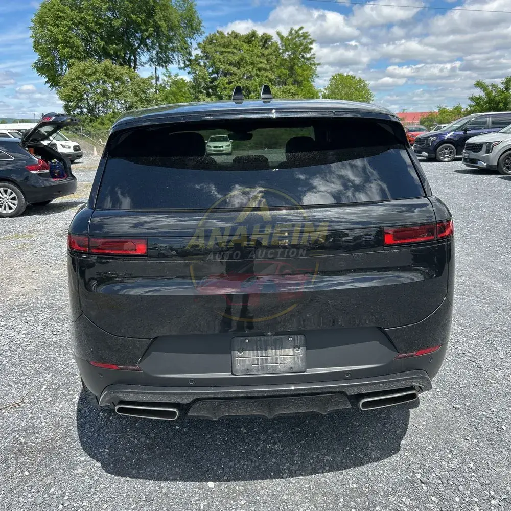 2025 Land Rover Range Rover Sport P360 SE