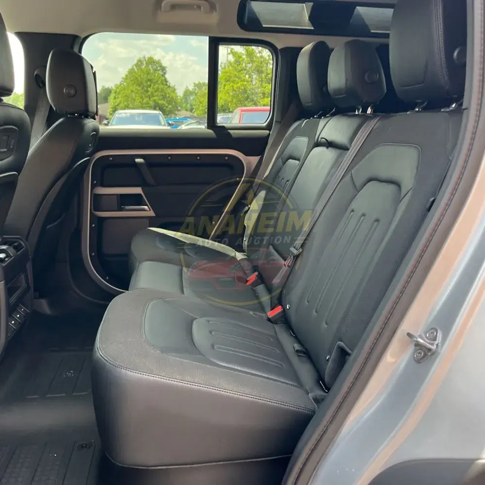 2020 Land Rover Defender 110 First Edition