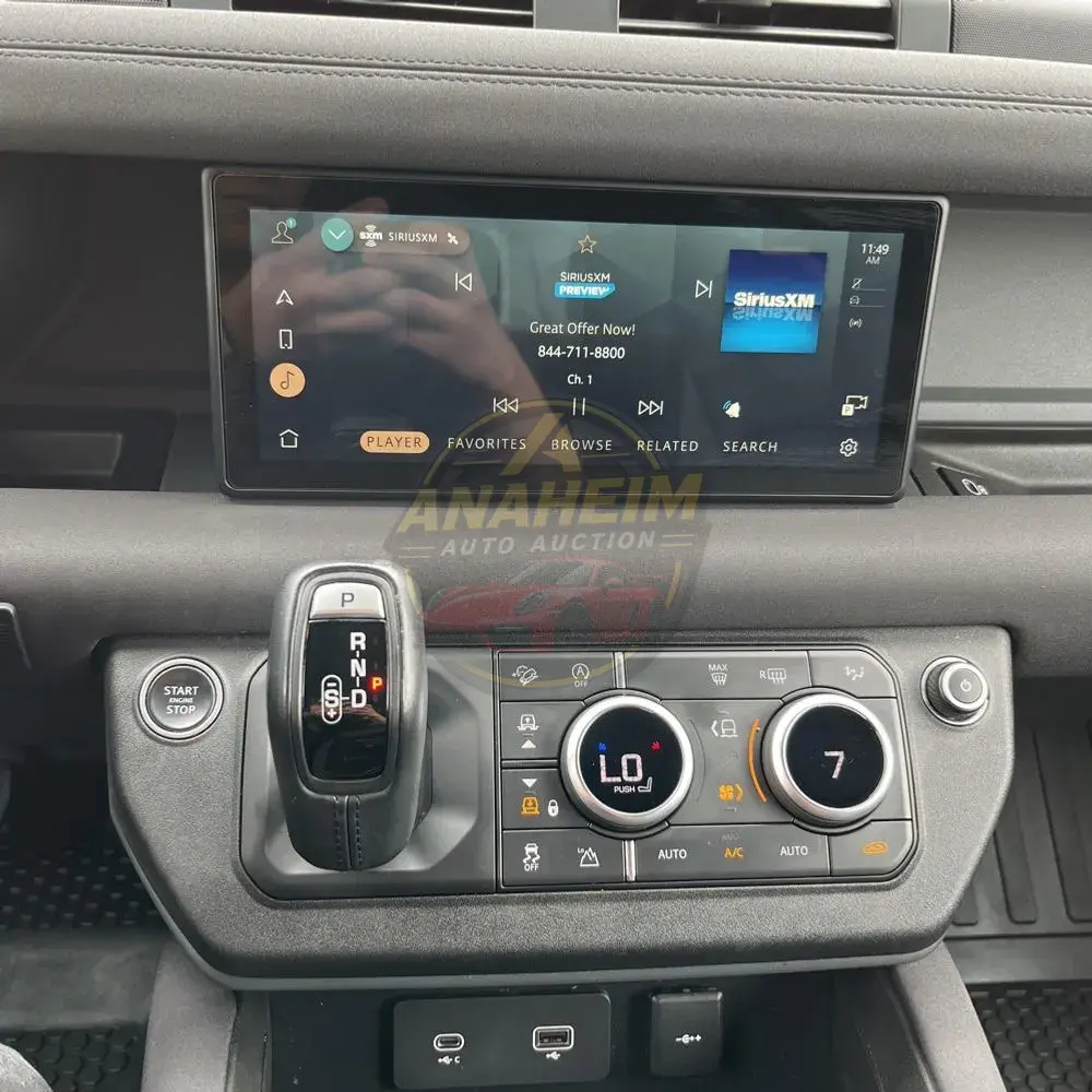 2023 Land Rover Defender 90 X-Dynamic SE