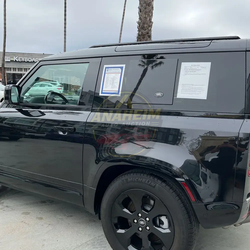 2023 Land Rover Defender 90 X-Dynamic SE