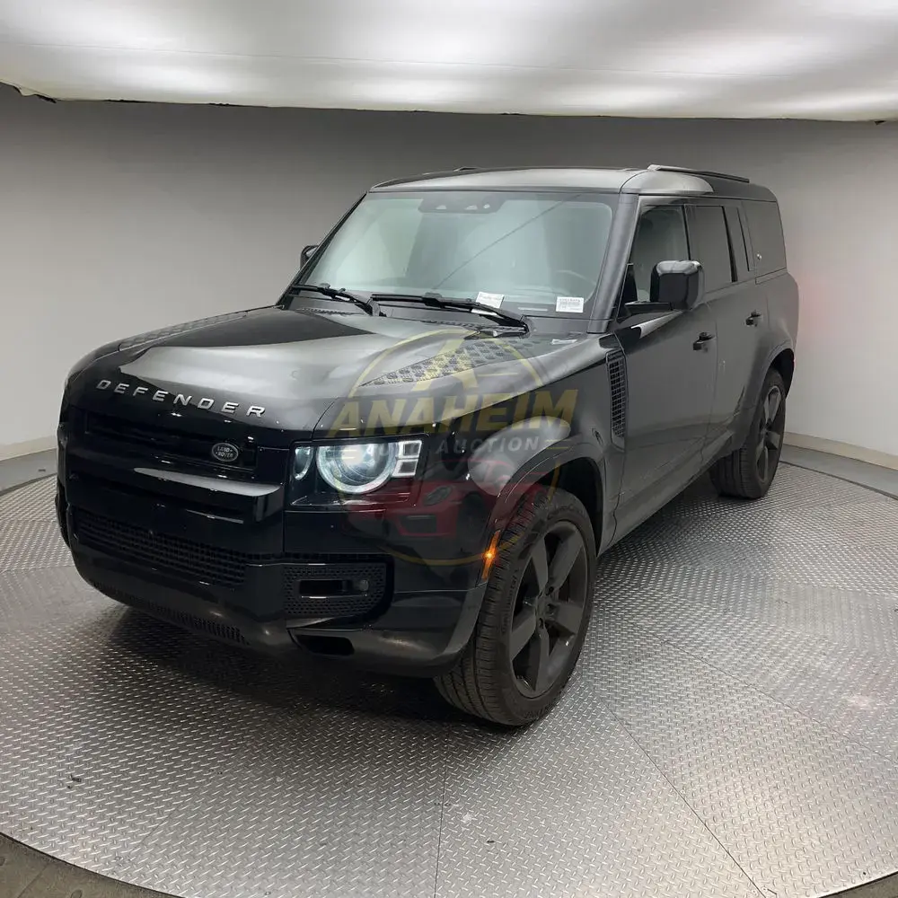 2024 Land Rover Defender 130 P400 X-Dynamic SE