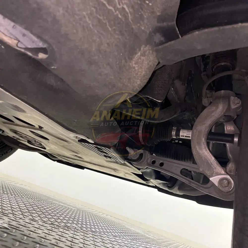 2024 Land Rover Defender 130 P400 X-Dynamic SE