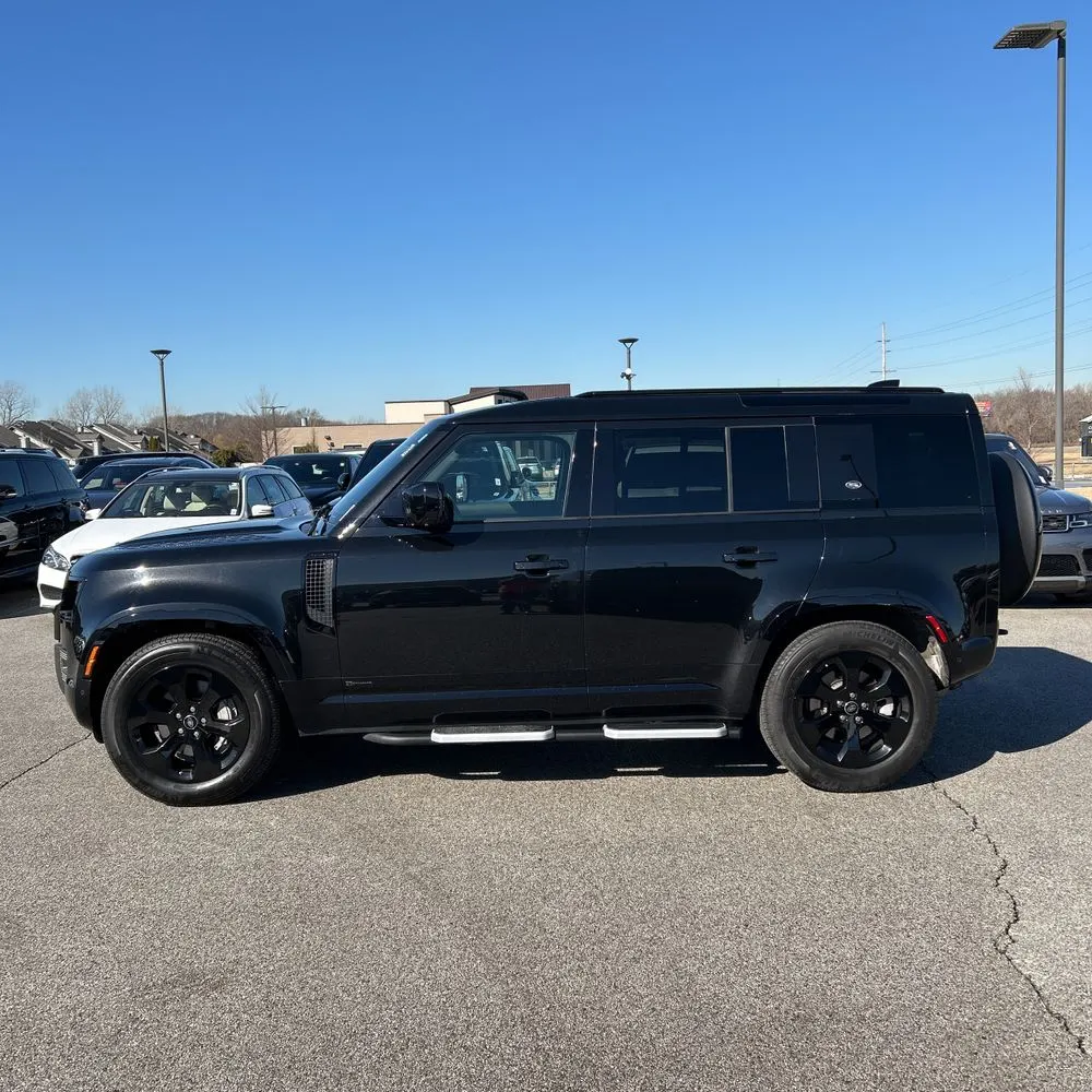 2021 Land Rover Defender 110 X-Dynamic HSE