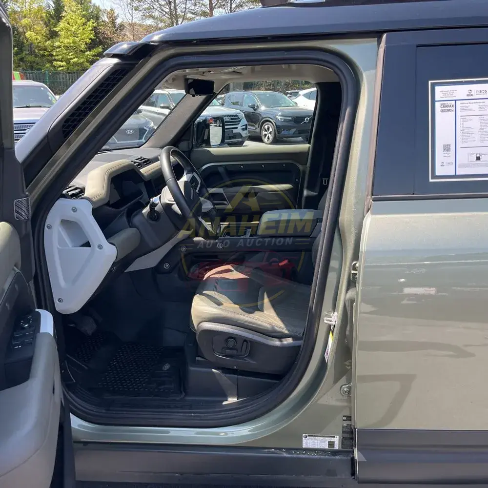2020 Land Rover Defender 110 HSE