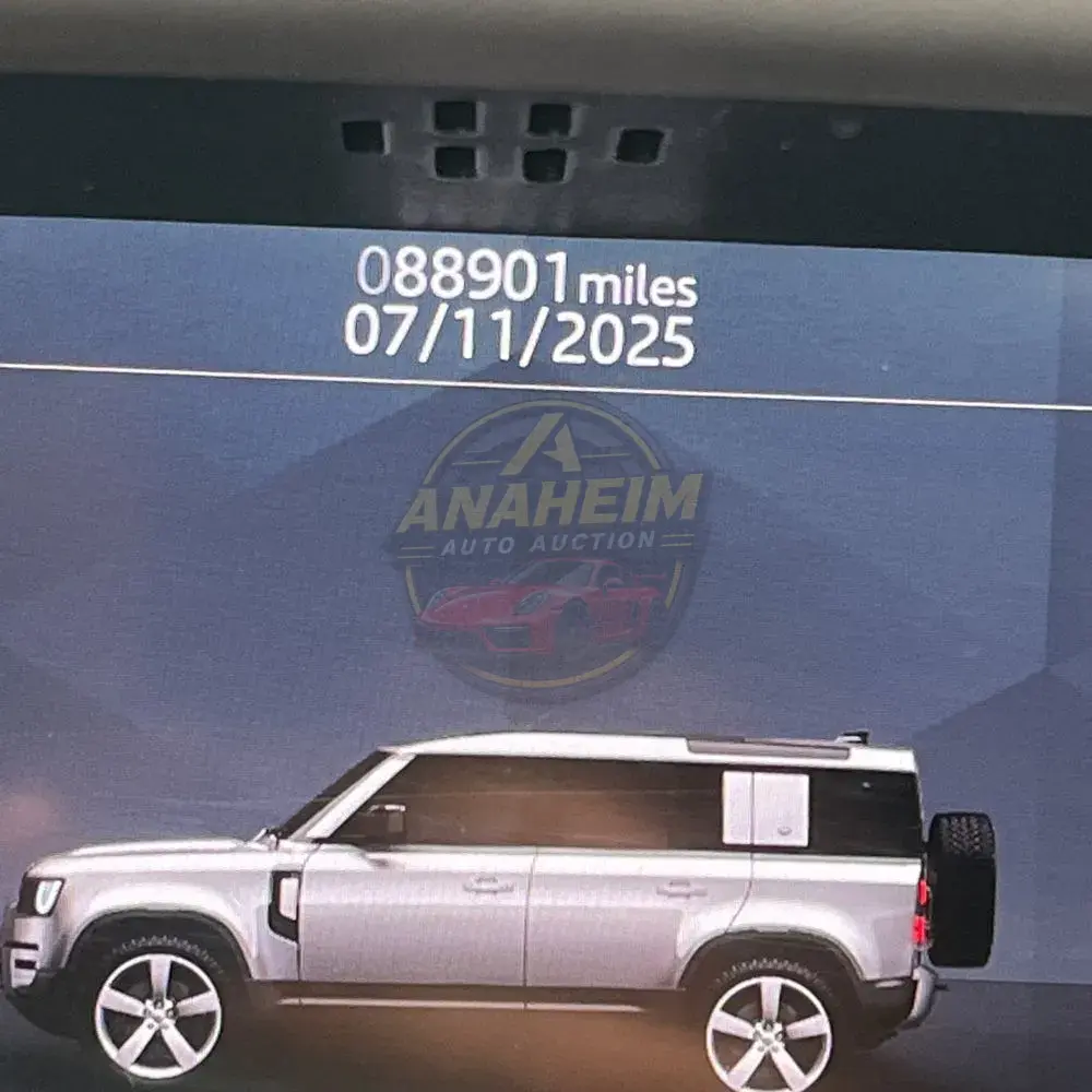 2020 Land Rover Defender 110 HSE