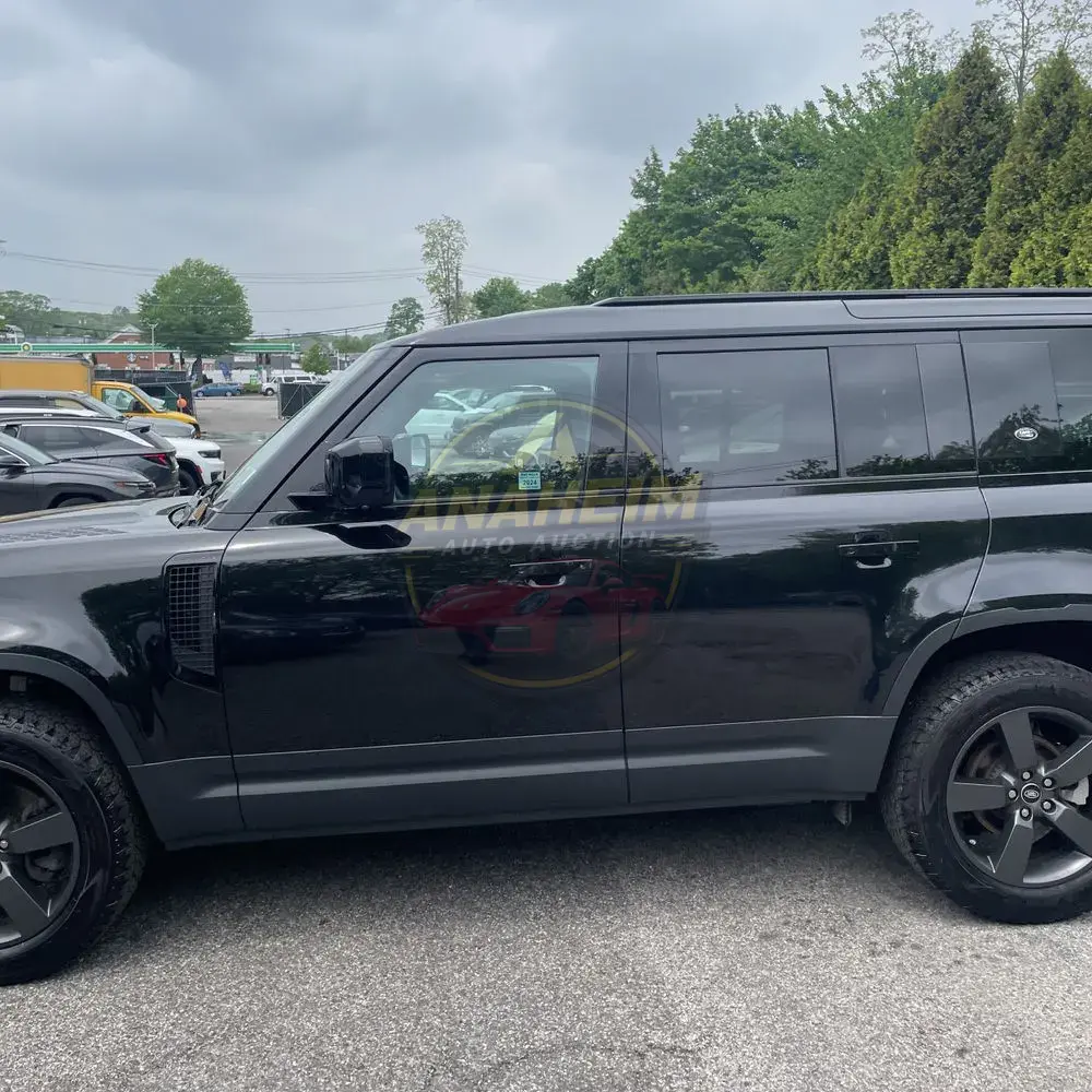 2023 Land Rover Defender 110 S