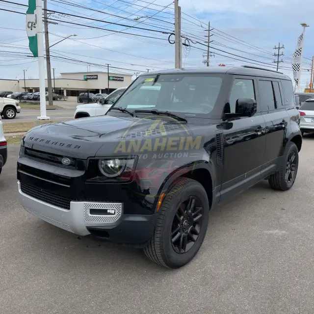 2024 Land Rover Defender 110 P300 S