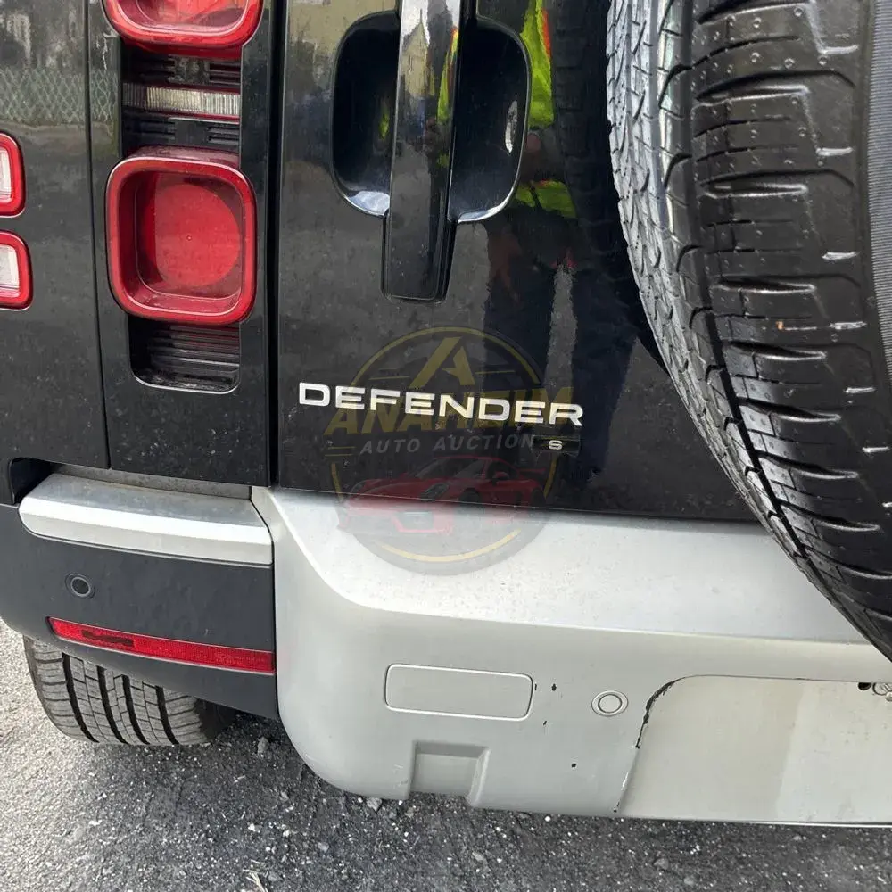 2020 Land Rover Defender 110 S