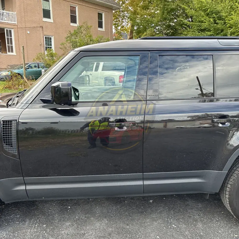 2020 Land Rover Defender 110 S
