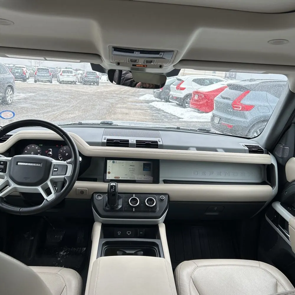 2024 Land Rover Defender 110 P300 S