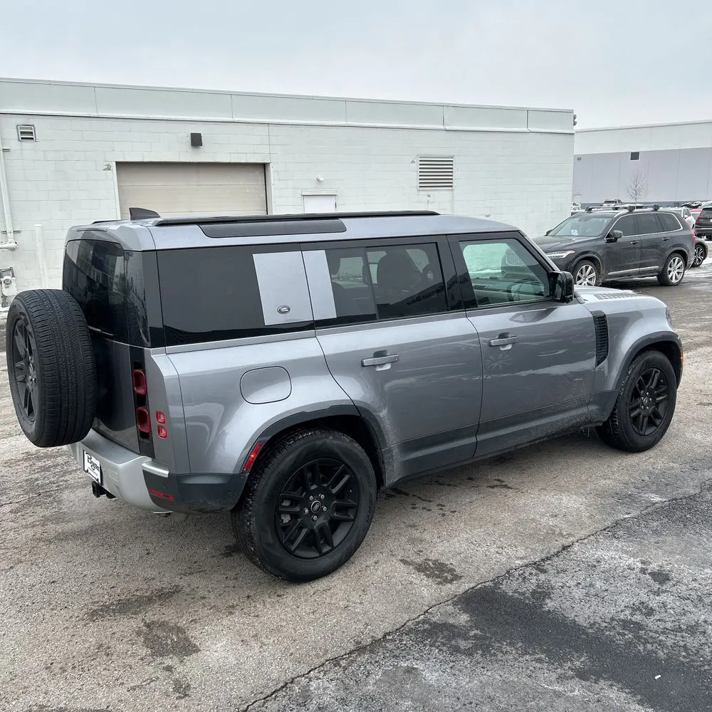 2024 Land Rover Defender 110 P300 S