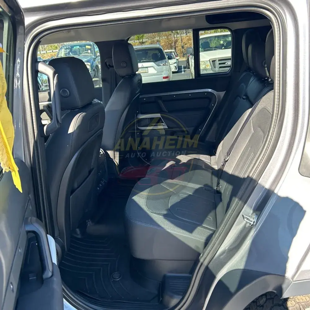 2021 Land Rover Defender 110 S