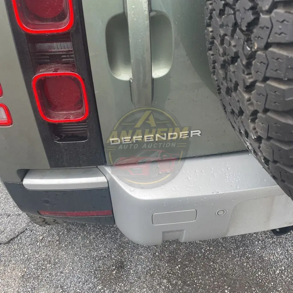 2022 Land Rover Defender 110 S