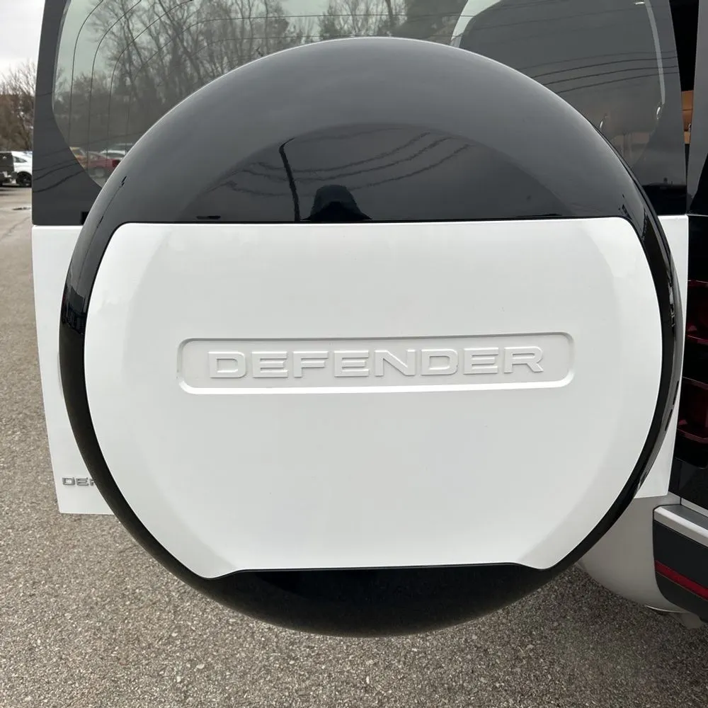 2024 Land Rover Defender 130 P400 S