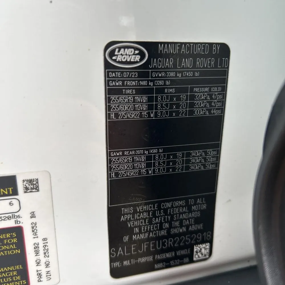2024 Land Rover Defender 130 P400 S