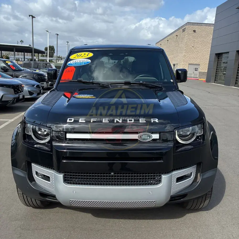 2023 Land Rover Defender 110 SE