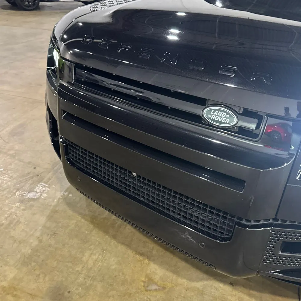 2020 Land Rover Defender 110 SE