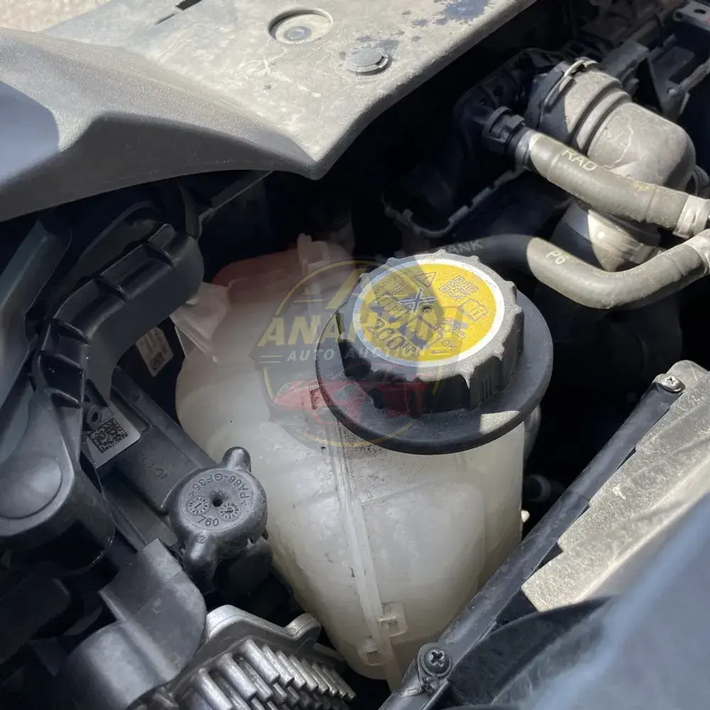 2020 Land Rover Defender 110 SE