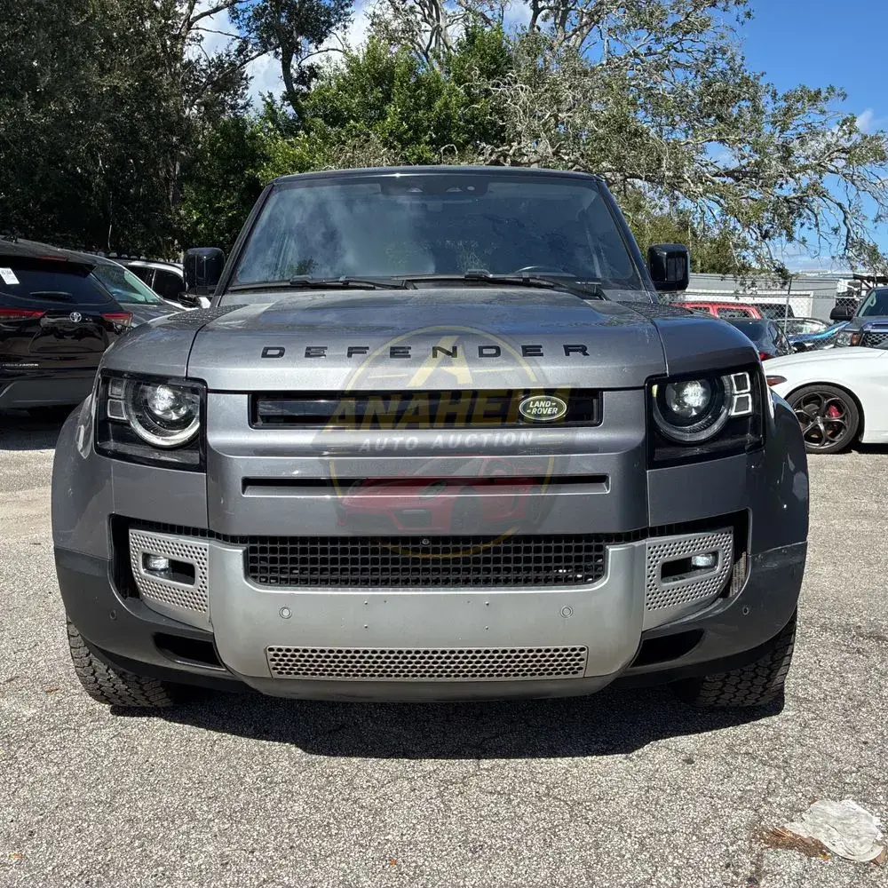 2021 Land Rover Defender 110 SE