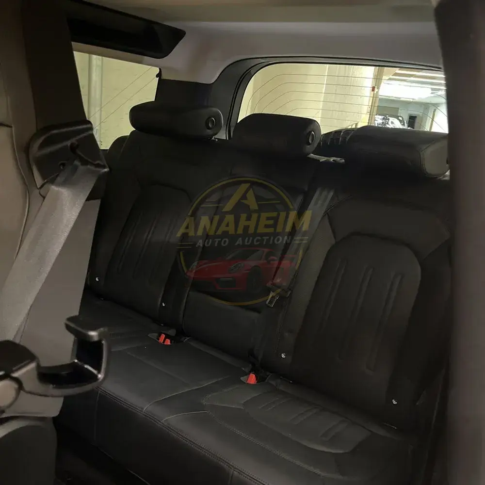 2021 Land Rover Defender 90 First Edition