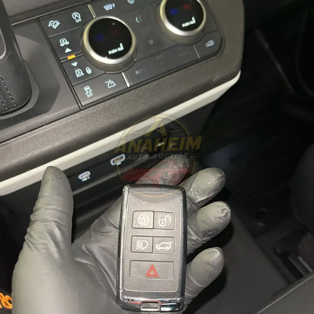 2021 Land Rover Defender 90 First Edition