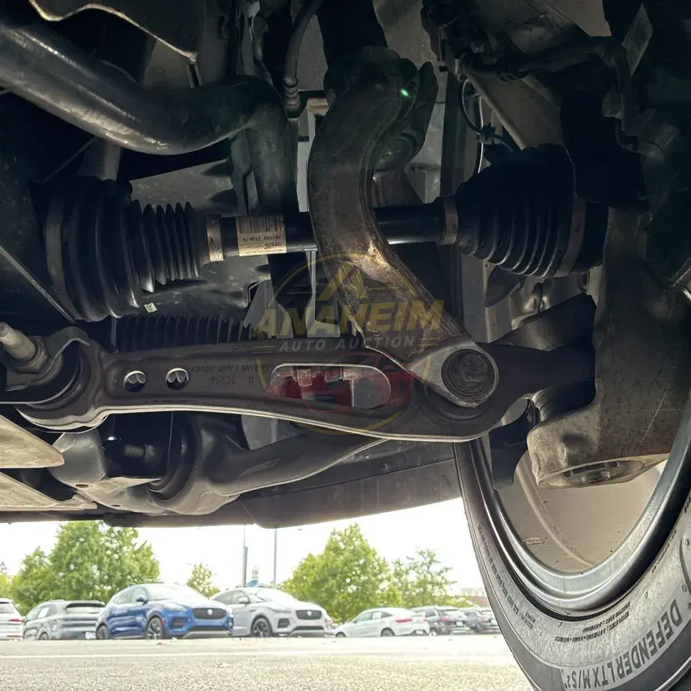 2023 Land Rover Defender 110 V8