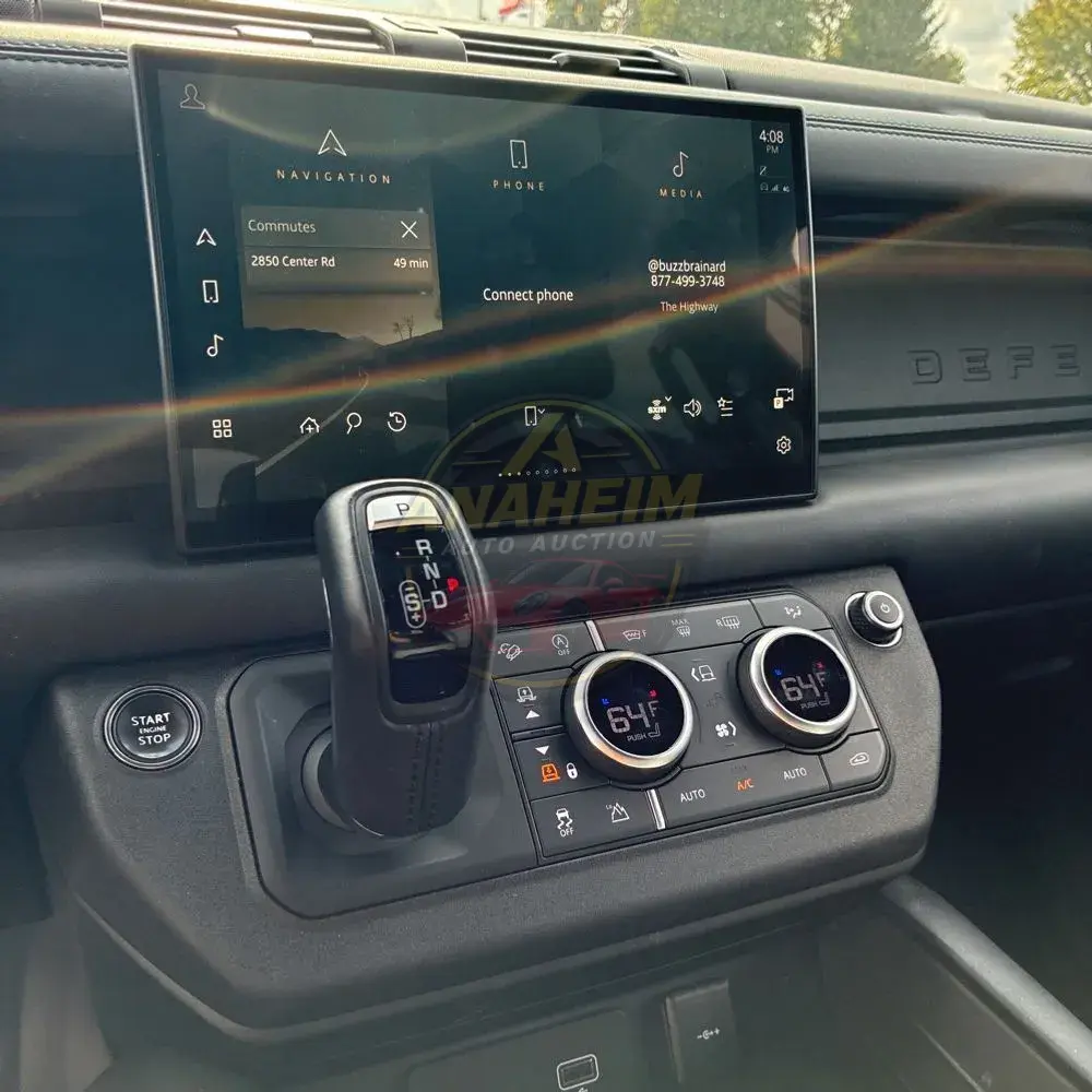 2023 Land Rover Defender 110 V8