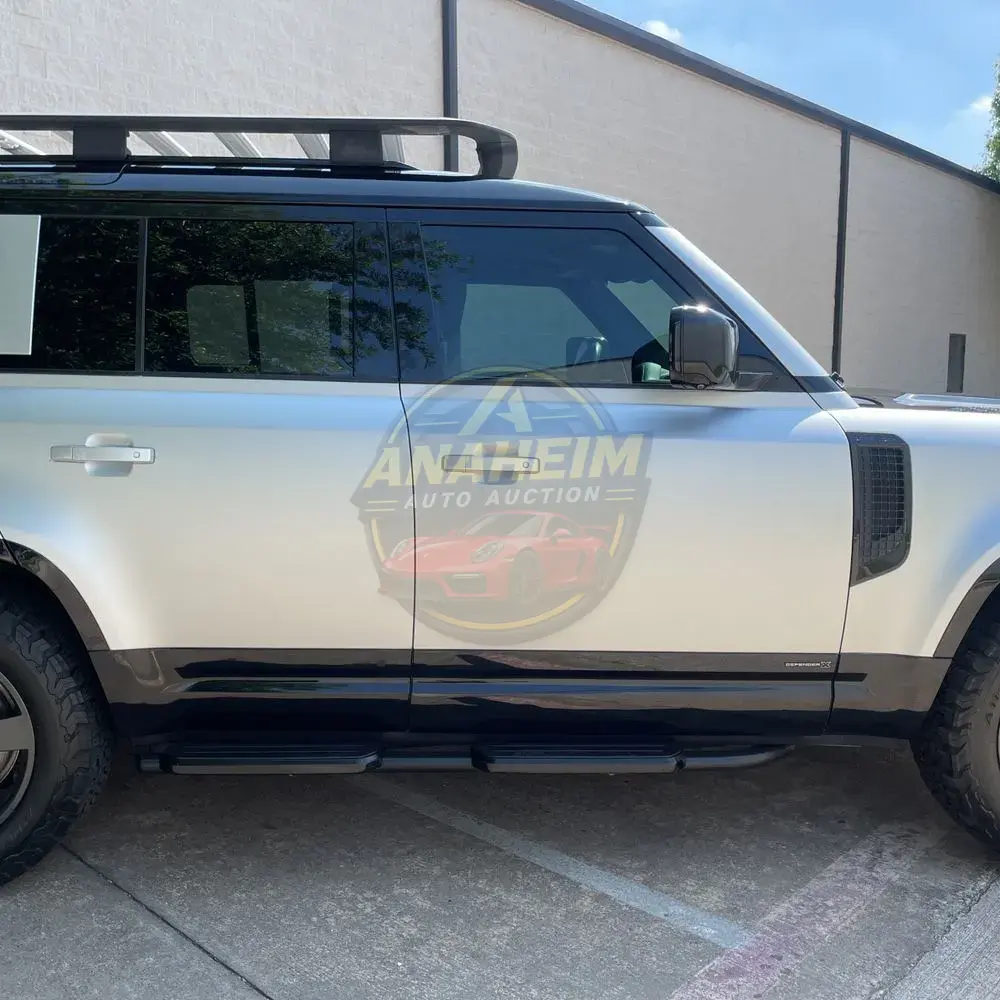 2020 Land Rover Defender X P400 3.0T