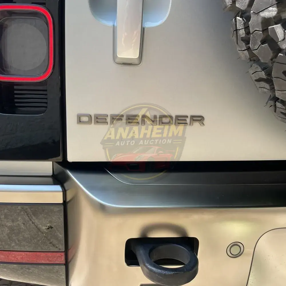 2020 Land Rover Defender X P400 3.0T