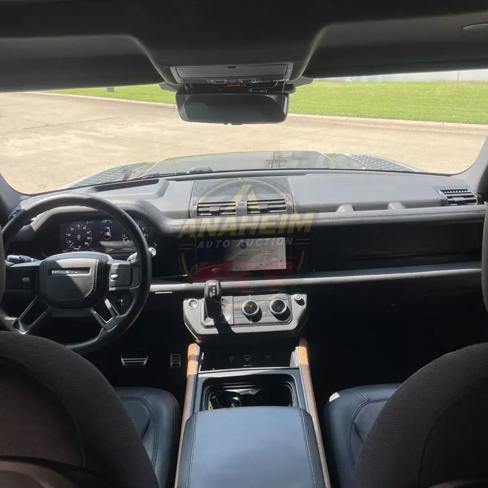 2020 Land Rover Defender X P400 3.0T