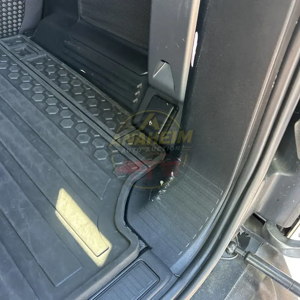 2021 Land Rover Defender 110 X