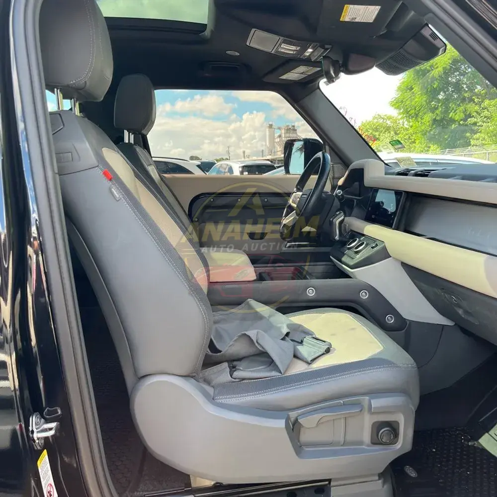 2022 Land Rover Defender 90 X-Dynamic S