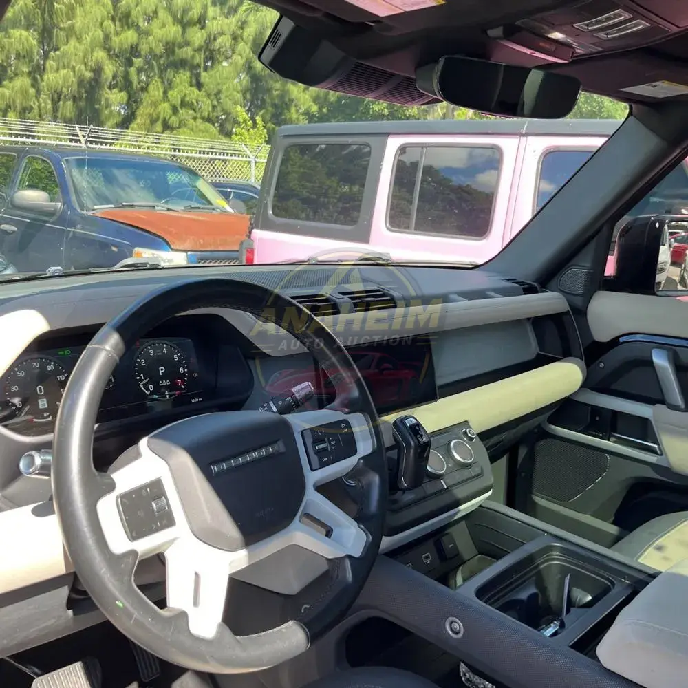 2022 Land Rover Defender 90 X-Dynamic S