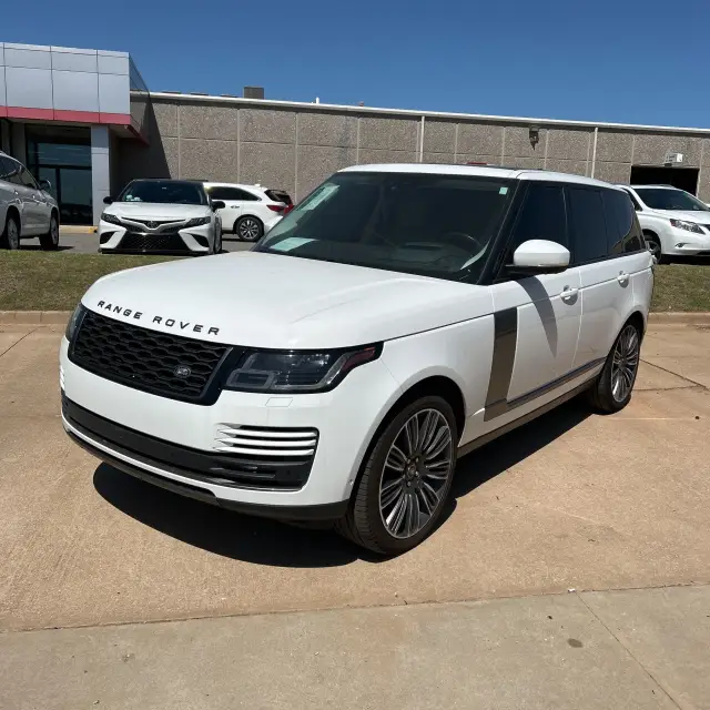 2021 Land Rover Range Rover P525 HSE Westminster Edition