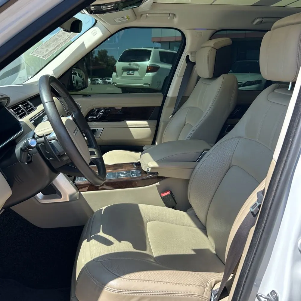 2021 Land Rover Range Rover P525 HSE Westminster Edition