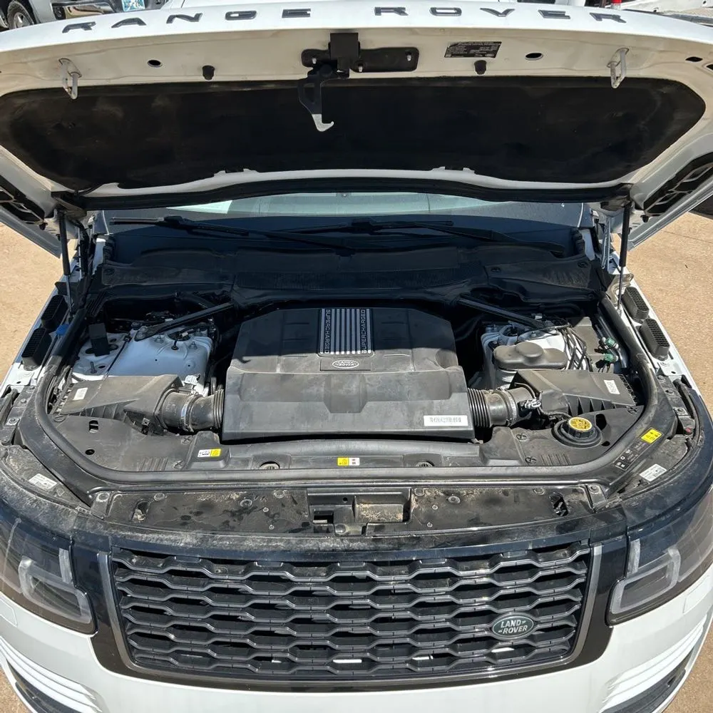 2021 Land Rover Range Rover P525 HSE Westminster Edition