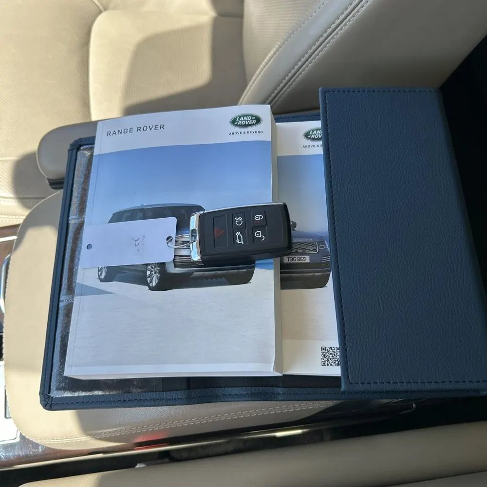 2021 Land Rover Range Rover P525 HSE Westminster Edition