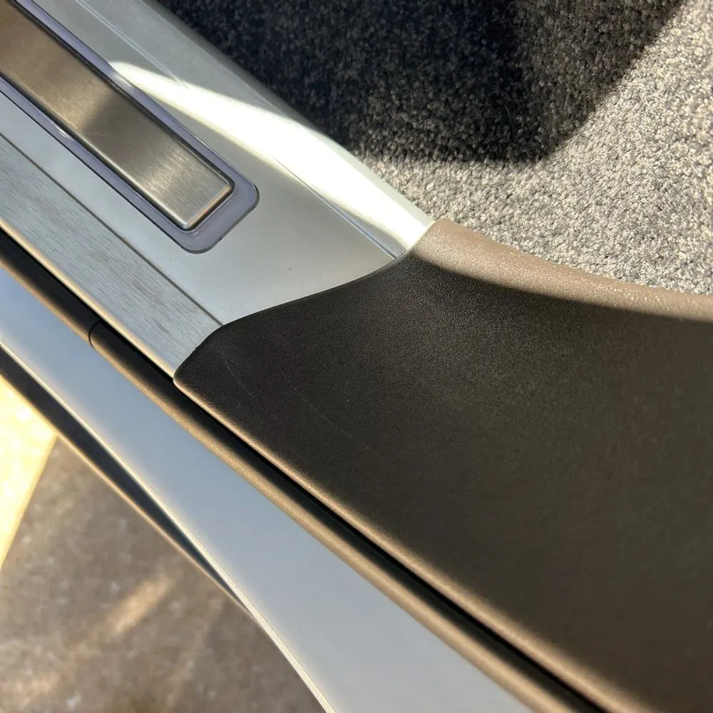 2021 Land Rover Range Rover P525 HSE Westminster Edition