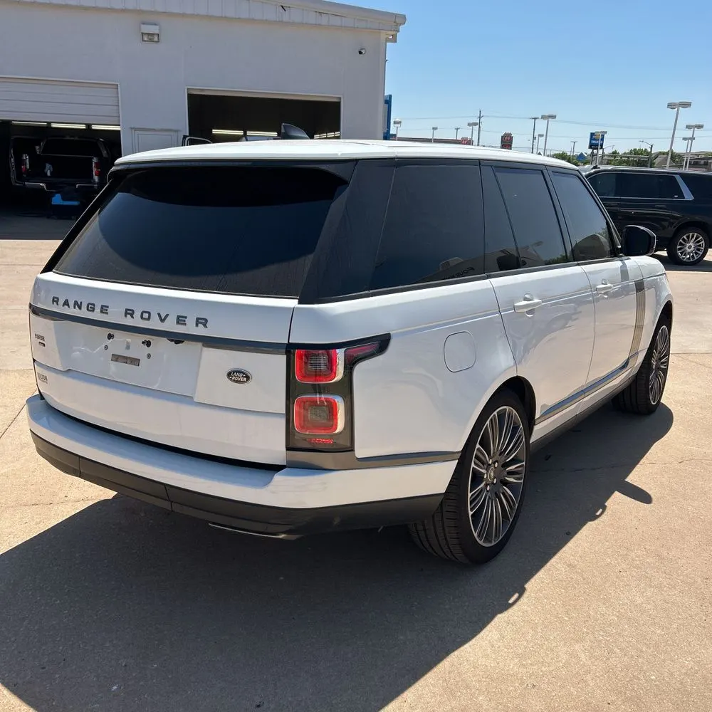 2021 Land Rover Range Rover P525 HSE Westminster Edition