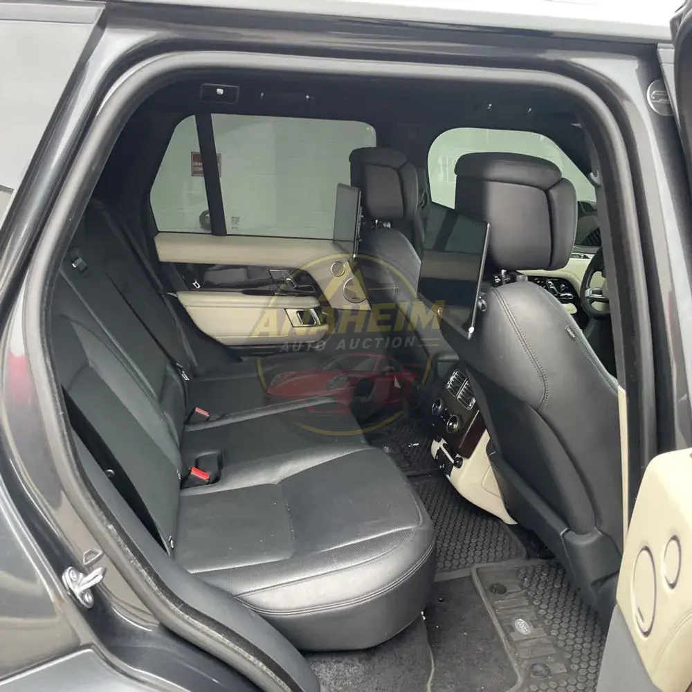 2020 Land Rover Range Rover P525 HSE