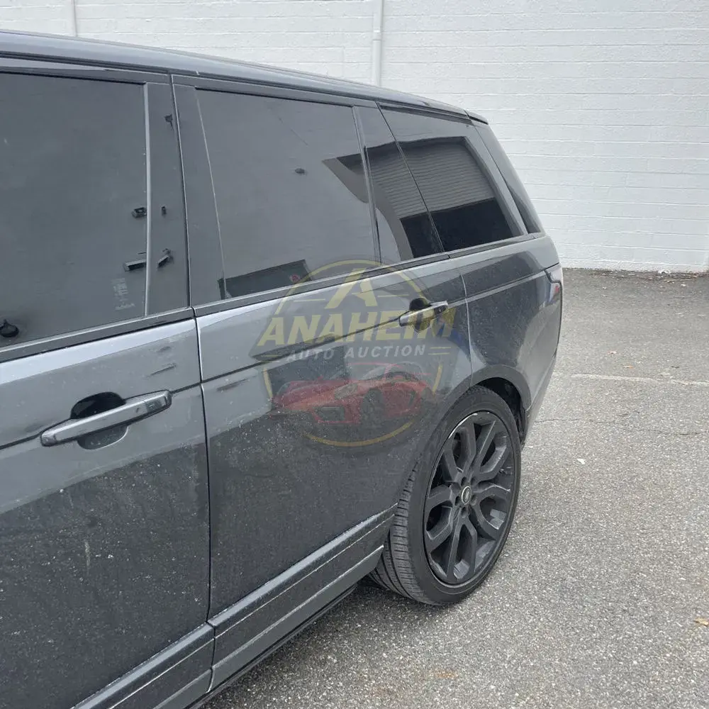 2020 Land Rover Range Rover P525 HSE